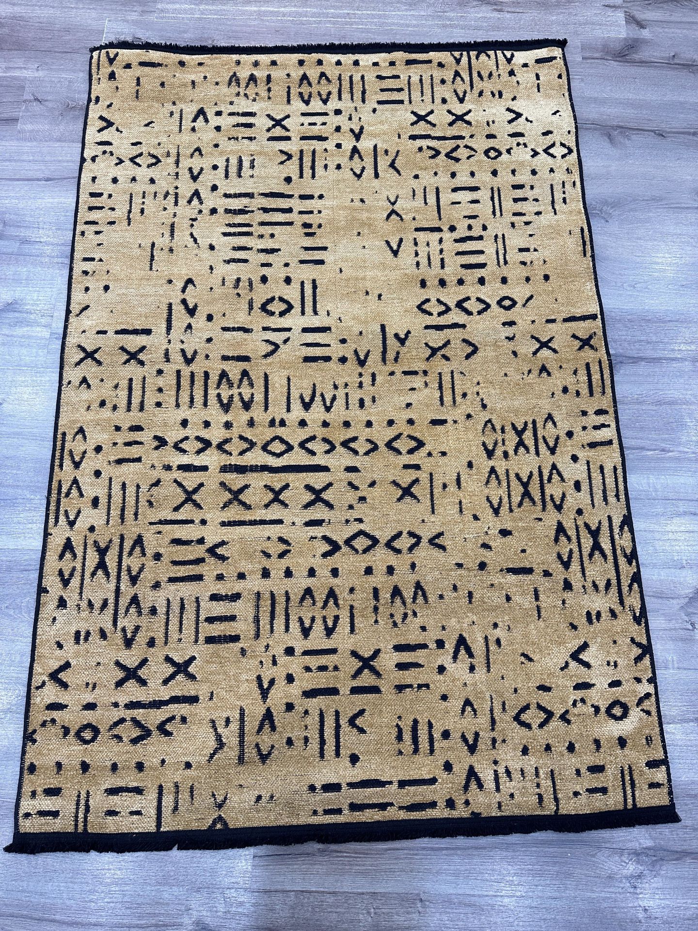 TP01 GOLD Dekoratif Kilim Çamaşır Makinasında Yıkanabilir