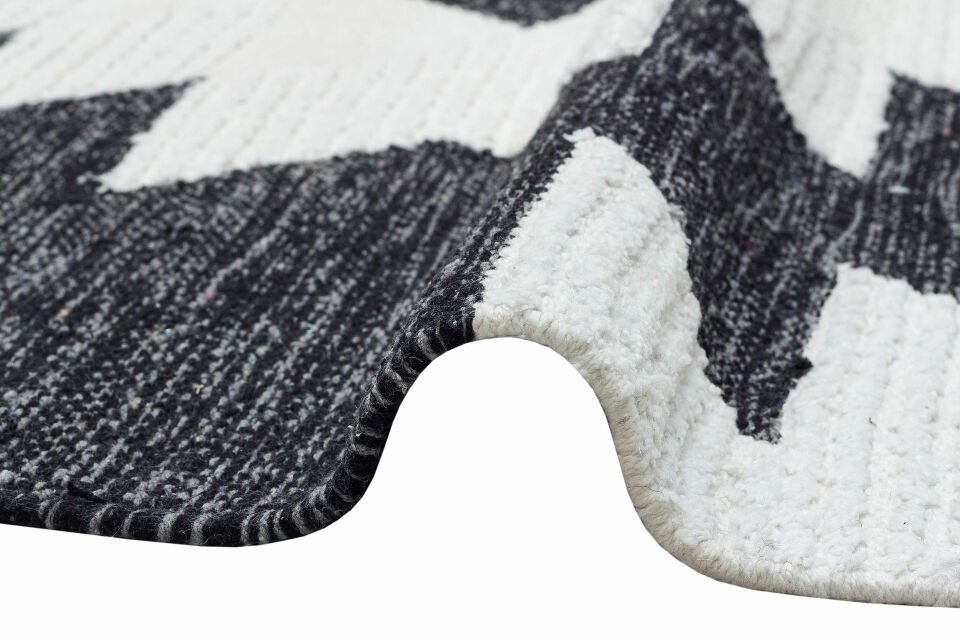 AFRO AFR 01 BLACK WHITE Naturel Yıkanabilir Modern Desenli El Dokuma Hint Kilim
