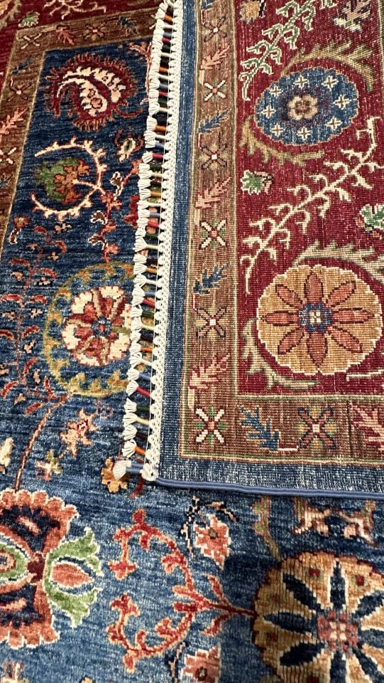 SULTANİ HALI 439 Usak Desenli Yüksek Kalite Kök Boya Salon Halısı