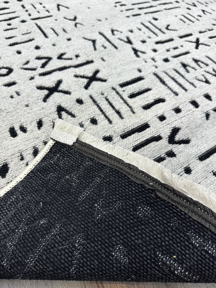 TP01 WHITE Dekoratif Kilim Çamaşır Makinasında Yıkanabilir