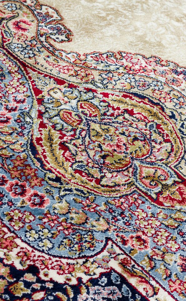 ISFAHAN ISF 02 CREAM Klasik Desenli Yüksek Kalite Sık Dokuma Makine Halısı