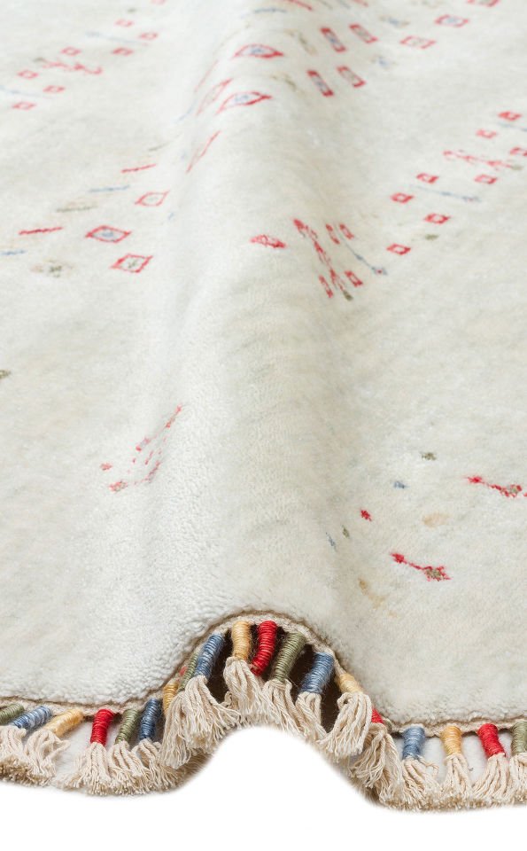 ZARA ZR 06 BEIGE YUVARLAK  Özel Tezgahlarda Üretilen Tensel Uşak Halısı